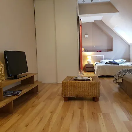 Studio Chaleureux Independant Et Tout Confort 30m²