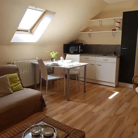 Studio Chaleureux Independant Et Tout Confort 30m² Апартаменты *